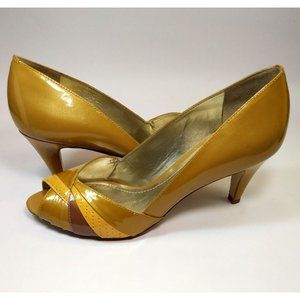 Alex Marie Women’s Slip-On Gold Patent Leather Peep-Toe Heel Shoes Size 8.5